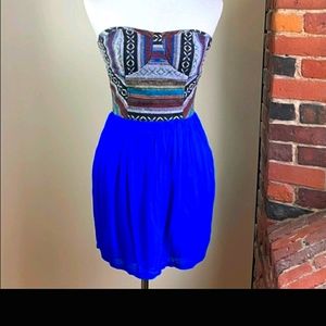 💙💙Nwt sugar lips strapless dress